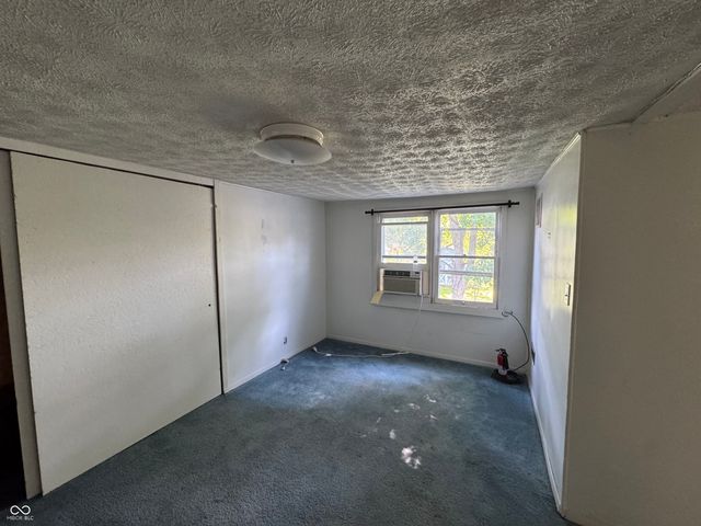 827 N Hawthorne Lane, Indianapolis, IN 46219
