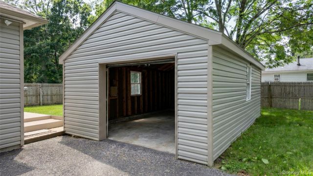 268 Beaver Drive, Mastic Beach, NY 11951
