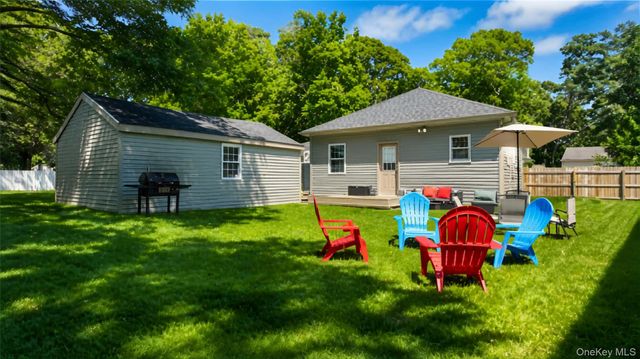 268 Beaver Drive, Mastic Beach, NY 11951