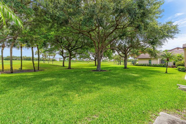5272 Fairway Woods Drive 4112, Delray Beach, FL 33484