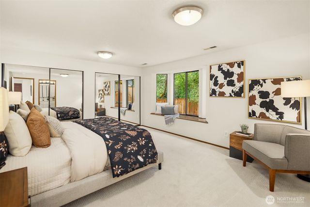 18311 NE 105th Court, Redmond, WA 98052