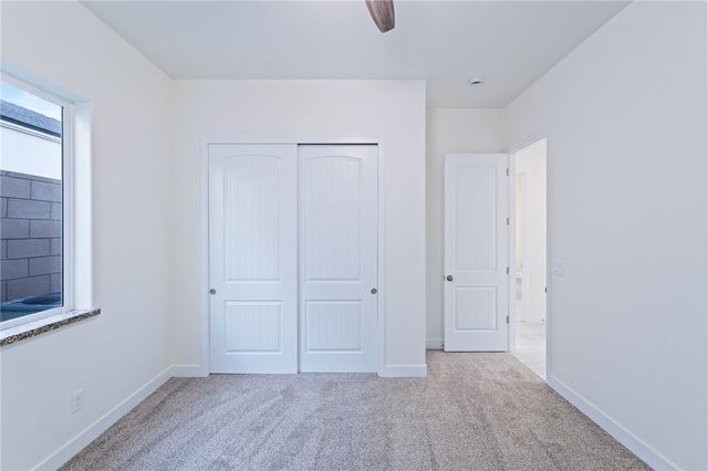 1962 E Via San Marino, Fort Mohave, AZ 86426