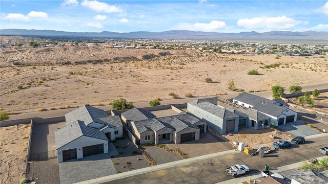 1962 E Via San Marino, Fort Mohave, AZ 86426