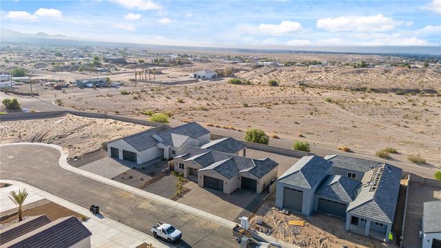 1962 E Via San Marino, Fort Mohave, AZ 86426