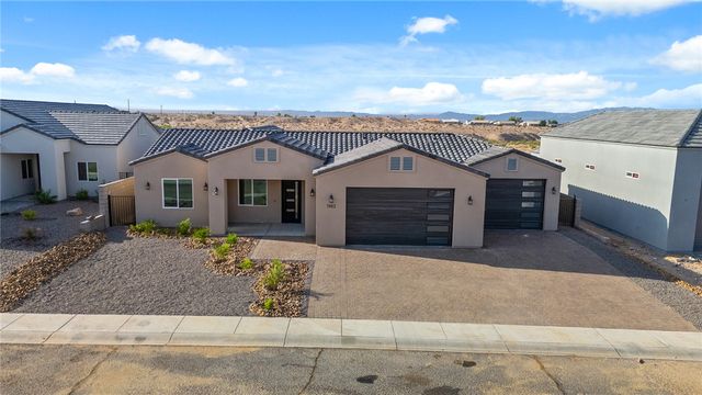 1962 E Via San Marino, Fort Mohave, AZ 86426