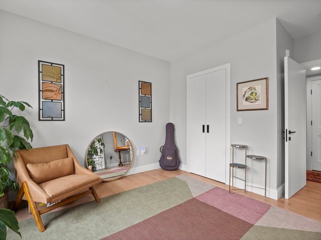 9 Central St 206, Somerville, MA 02143