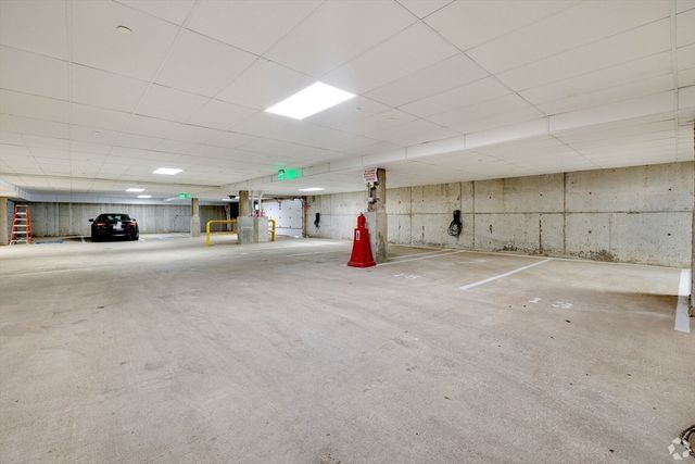 9 Central St 206, Somerville, MA 02143