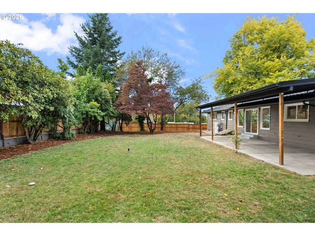 1025 Nw WALLULA Ave, Gresham, OR 97030