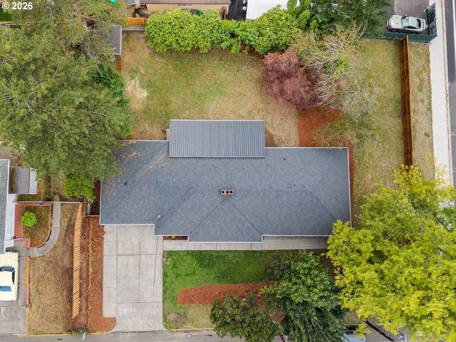 1025 Nw WALLULA Ave, Gresham, OR 97030