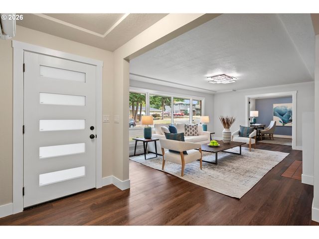 1025 Nw WALLULA Ave, Gresham, OR 97030