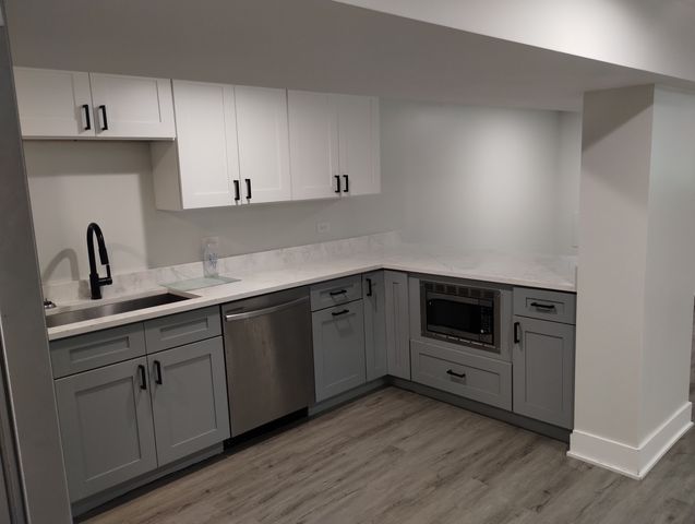 3261 W Fulton Boulevard G, Chicago, IL 60624