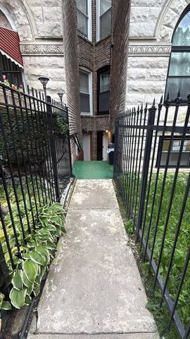 3261 W Fulton Boulevard G, Chicago, IL 60624
