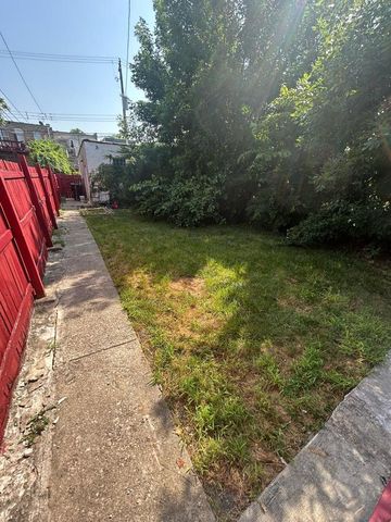 3261 W Fulton Boulevard G, Chicago, IL 60624