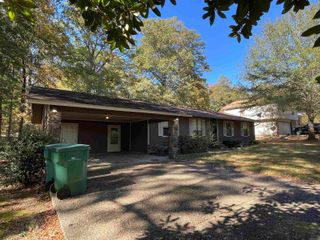 3000 Stephanie Dr, Little Rock, AR 72206