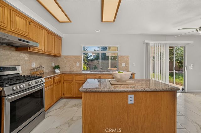 580 E Hazeltine, Ontario, CA 91761