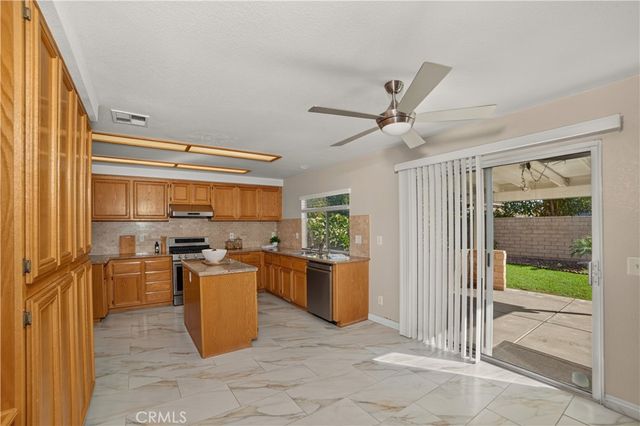580 E Hazeltine, Ontario, CA 91761