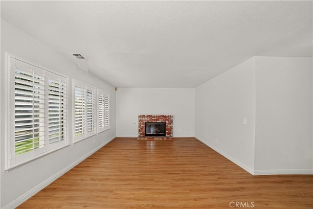 580 E Hazeltine, Ontario, CA 91761