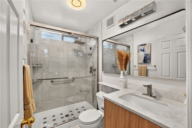 580 E Hazeltine, Ontario, CA 91761