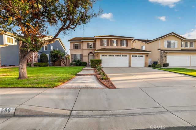 580 E Hazeltine, Ontario, CA 91761