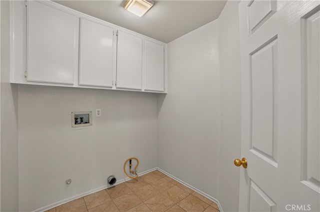580 E Hazeltine, Ontario, CA 91761