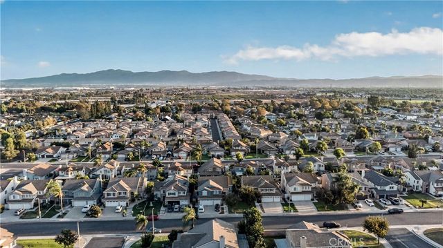 580 E Hazeltine, Ontario, CA 91761