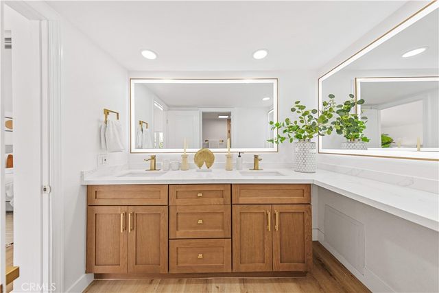 24771 Daphne E, Mission Viejo, CA 92691
