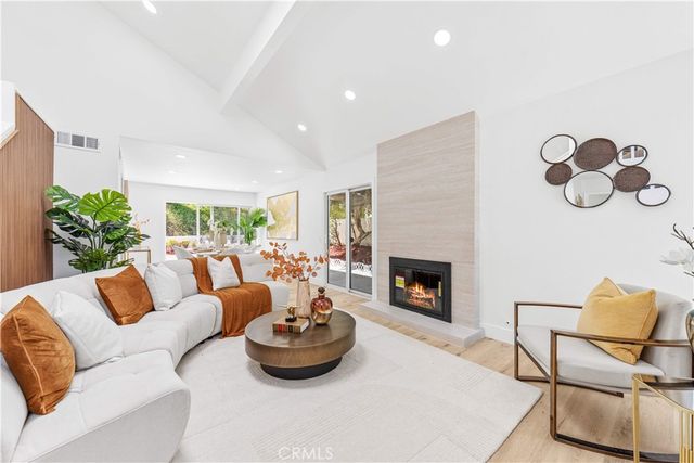 24771 Daphne E, Mission Viejo, CA 92691