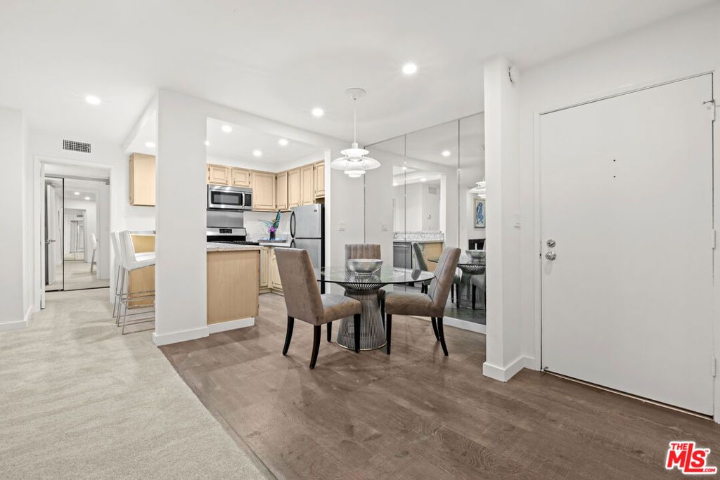 950 N Kings Road 209, West Hollywood, CA 90069 — photo 3