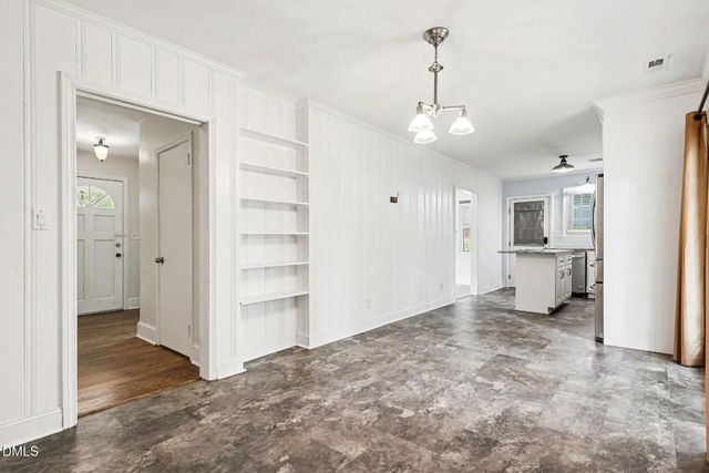 905 S Vermont Street, Smithfield, NC 27577