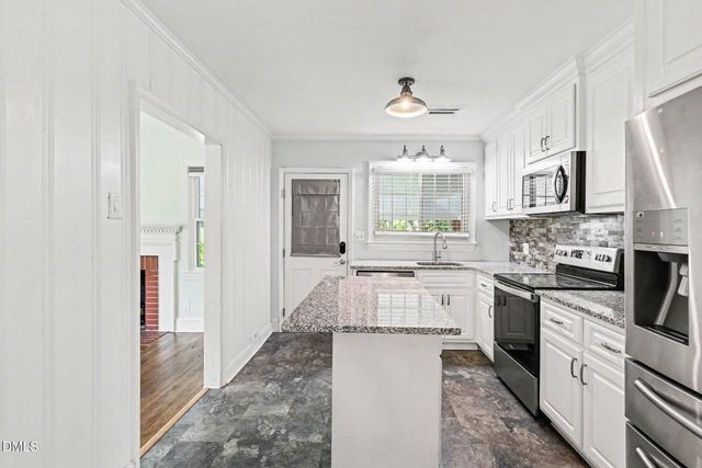 905 S Vermont Street, Smithfield, NC 27577