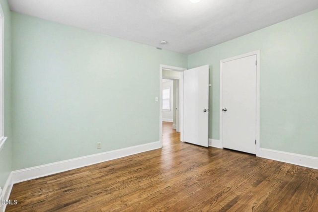 905 S Vermont Street, Smithfield, NC 27577