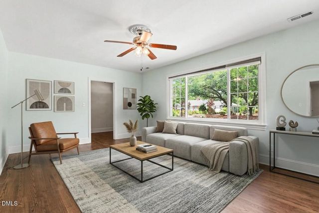 905 S Vermont Street, Smithfield, NC 27577