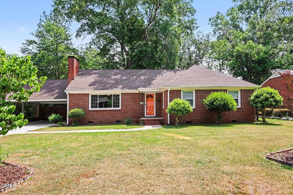 905 S Vermont Street, Smithfield, NC 27577