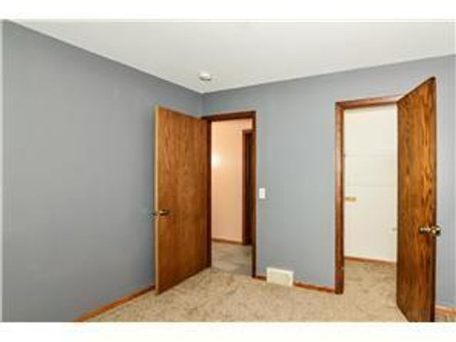 5524 Humboldt Avenue N, Brooklyn Center, MN 55430