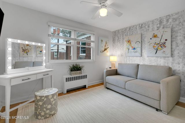 160 Manor Drive, Red Bank, NJ 07701