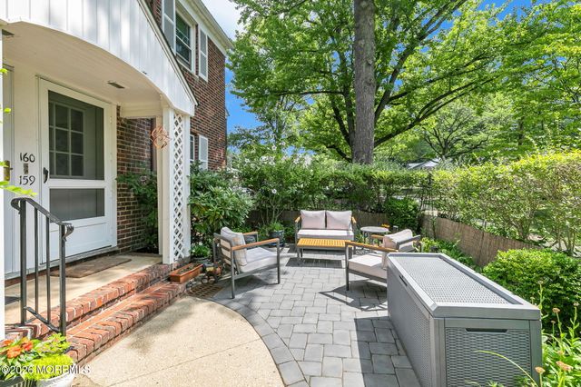 160 Manor Drive, Red Bank, NJ 07701