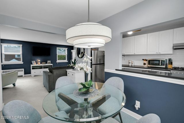160 Manor Drive, Red Bank, NJ 07701