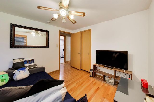 15535 University Avenue, Dolton, IL 60419