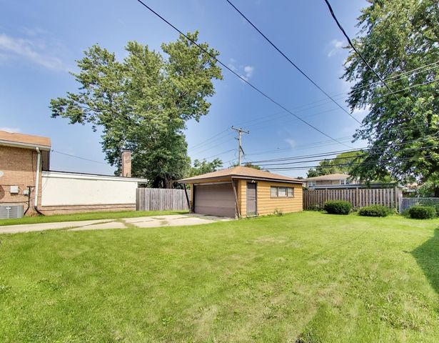 15535 University Avenue, Dolton, IL 60419