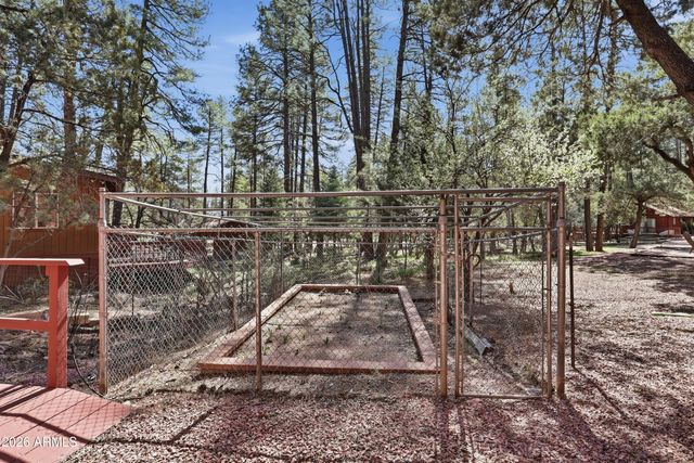 6740 W RIDGE Road, Pine, AZ 85544