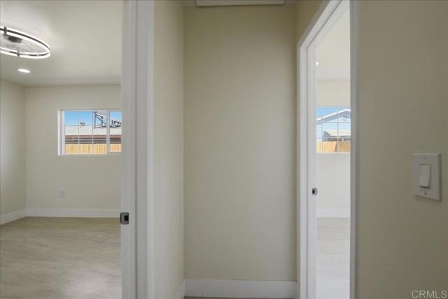 355 S 1st Street, El Cajon, CA 92019