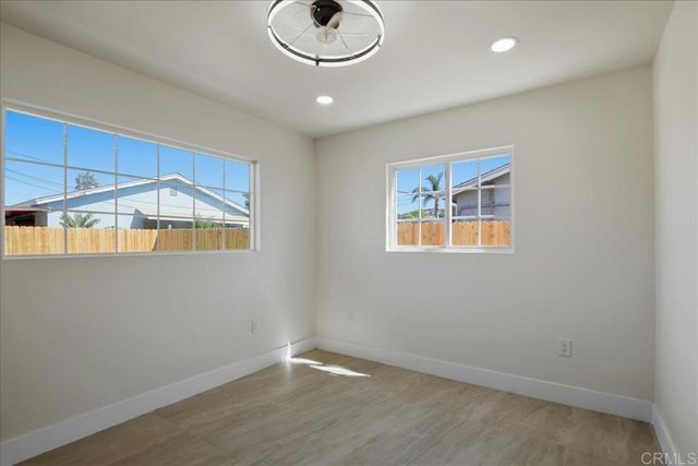355 S 1st Street, El Cajon, CA 92019