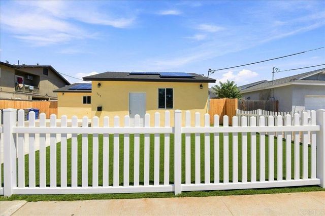 355 S 1st Street, El Cajon, CA 92019