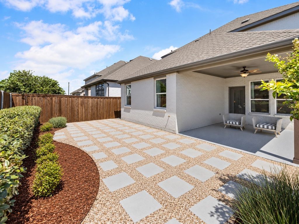 1456 Kit King Drive, Little Elm, TX 75036 — photo 2