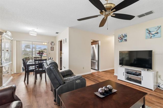1904 CANTERBURY LANE 5, Sun City Center, FL 33573