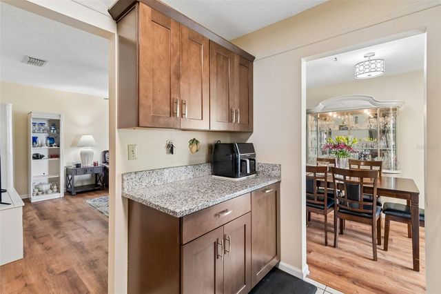 1904 CANTERBURY LANE 5, Sun City Center, FL 33573