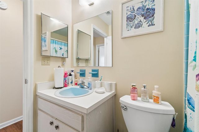 1904 CANTERBURY LANE 5, Sun City Center, FL 33573