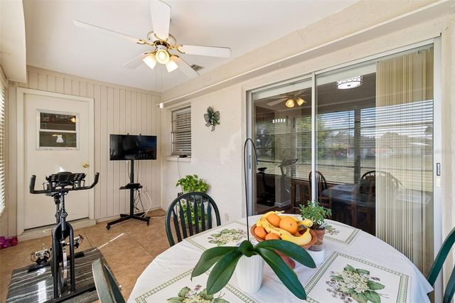 1904 CANTERBURY LANE 5, Sun City Center, FL 33573