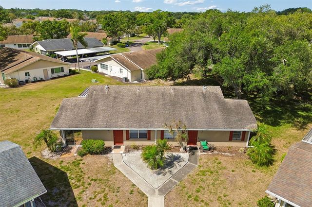 1904 CANTERBURY LANE 5, Sun City Center, FL 33573
