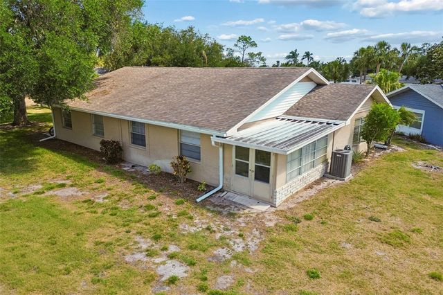 1904 CANTERBURY LANE 5, Sun City Center, FL 33573